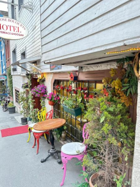 Rose Bouquets Hotel